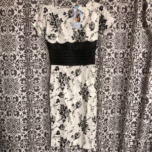 NWT Bettie Page Dress size small